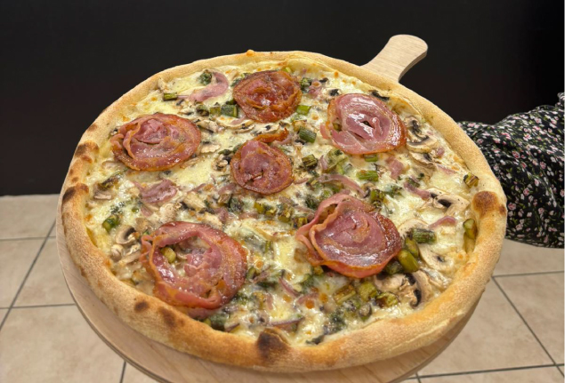 pizza du mois de mars la pizza burger
